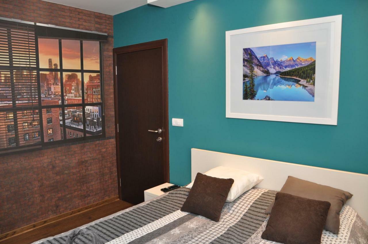 Lux Apartman Cacak Luaran gambar