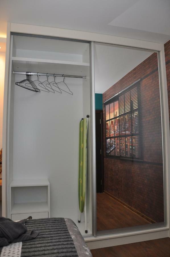 Lux Apartman Cacak Luaran gambar